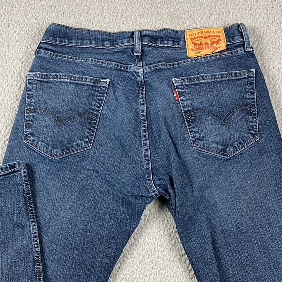 Levi's 505 Regular Straight FIt Jeans Men's 34x34 Medium Wash Causal - Picture 9 of 10